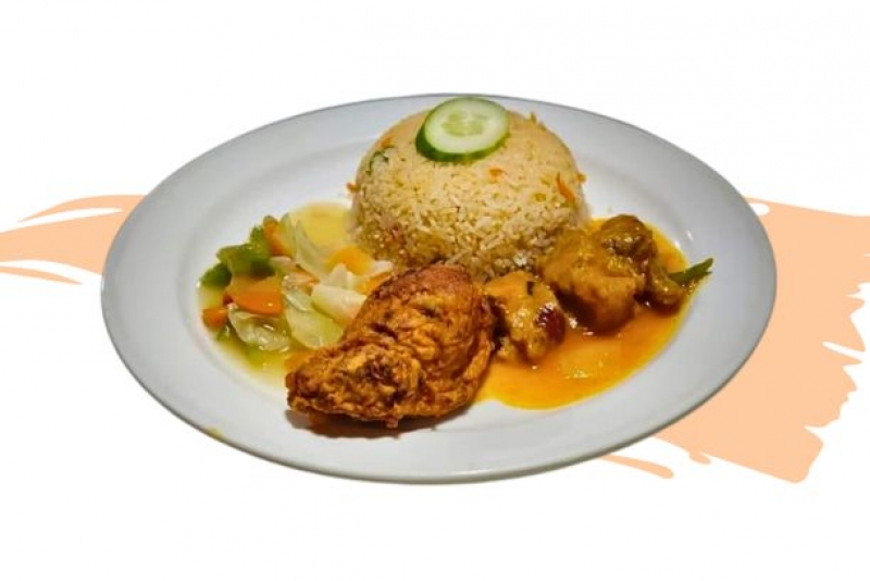 C17. Fried Rice+1 Pc Thai Fried Chicken+Chicken Masala+Vegetable 